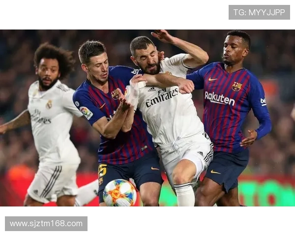 西甲第10轮焦点战皇家马德里2-1逆转战胜巴塞罗那精彩集锦